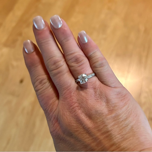 Silver Engagement Ring Large Round Cut Stone Set in 4 Prong Pave Setting Size 7 - Picture 4 of 16